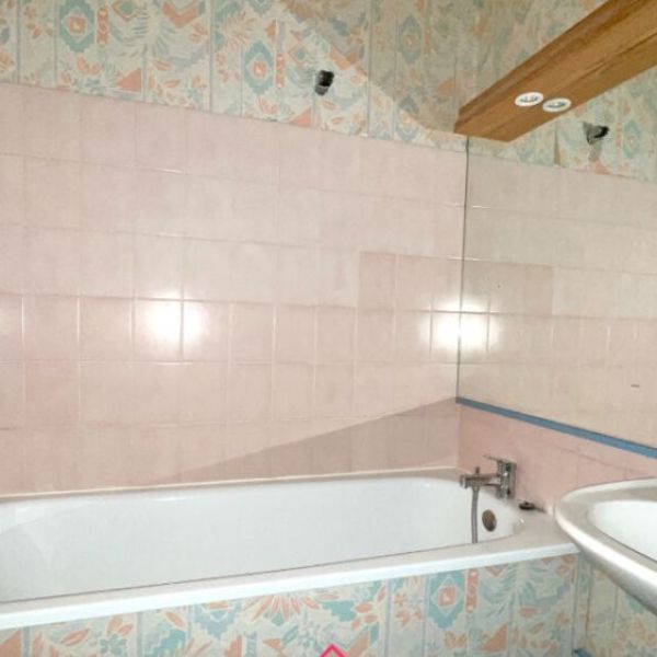 
T2 avec parking ? Proximité future gare de Rouen
