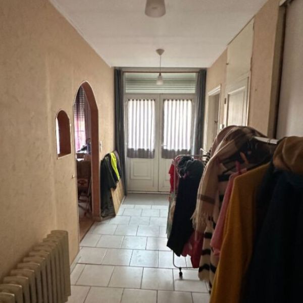 
Maison de plein pied - Elbeuf  centre 4 pièce(s) 98 m2
