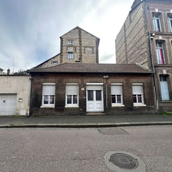 
Maison de plein pied - Elbeuf  centre 4 pièce(s) 98 m2
