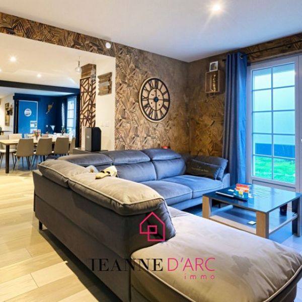 
Maison Oissel F4 - 134.60 m2 AU CALME - jardin - stationnements
