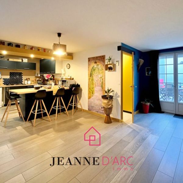 
Maison Oissel F4 - 134.60 m2 AU CALME - jardin - stationnements
