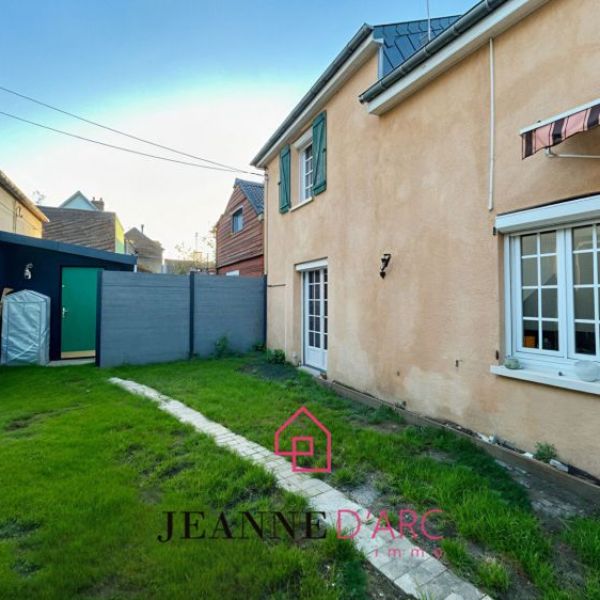 
Maison Oissel F4 - 134.60 m2 AU CALME - jardin - stationnements
