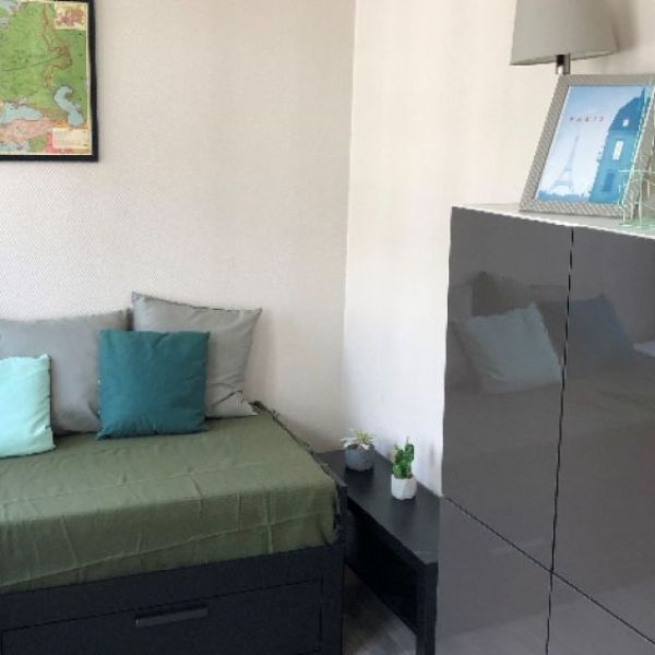 
STUDIO MEUBLÉ - QUARTIER ANTIQUAIRE
