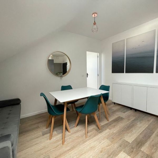 
APPARTEMENT DE TYPE 4 MEUBLÉ 3 CHAMBRES LE PETIT-QUEVILLY
