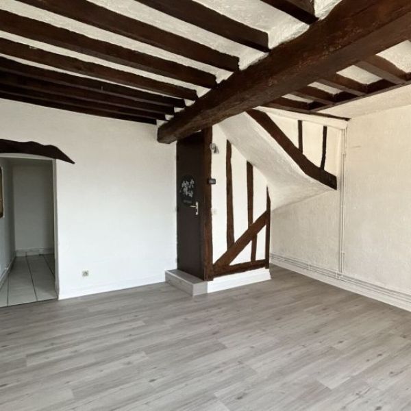 
Maison  4 pièces - Deville Les Rouen - REF  6211
