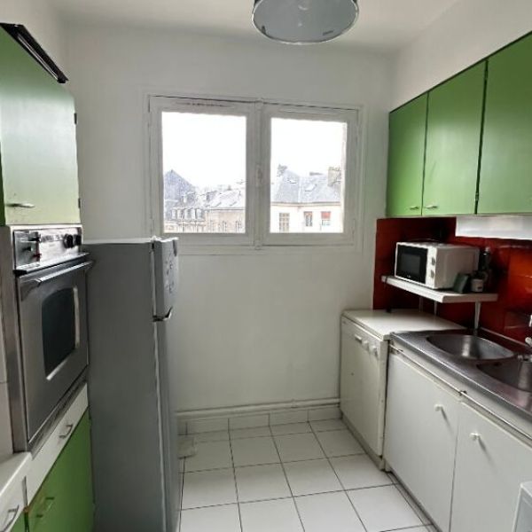 
APPARTEMENT DE TYPE 4 - ROUEN PLACE HENRI 4
