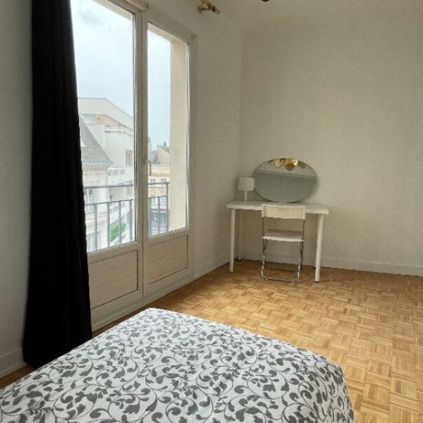 
APPARTEMENT DE TYPE 4 - ROUEN PLACE HENRI 4
