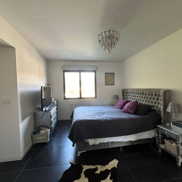 
MAISON MODERNE - ST MARTIN DU VIVIER
