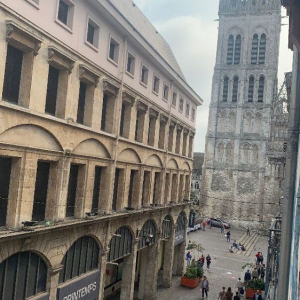 
T2  - HYPER CENTRE / RUE DU GROS HORLOGE
