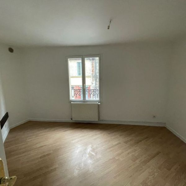 
APPARTEMENT T2 - 36M2 - CENTRE VILLE ELBEUF - ref 1431
