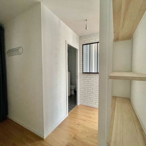 
APPARTEMENT DE TYPE 3 MEUBLÉ - 57 M² - ROUEN PREFECTURE - REF 4915
