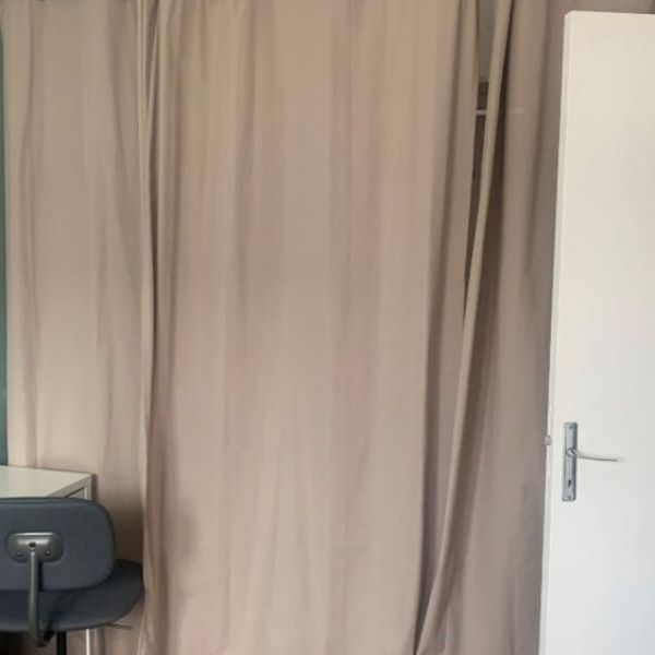 
APPARTEMENT DE TYPE 3 MEUBLÉ - 57 M² - ROUEN PREFECTURE - REF 4915
