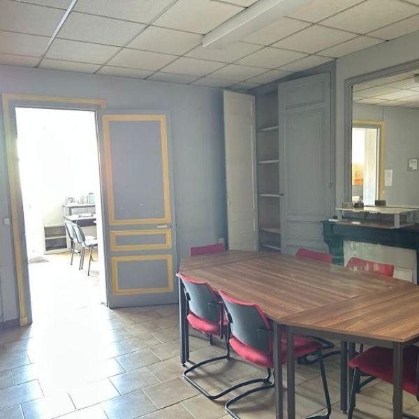 
Local commercial à louer - 75 m² - ROUEN
