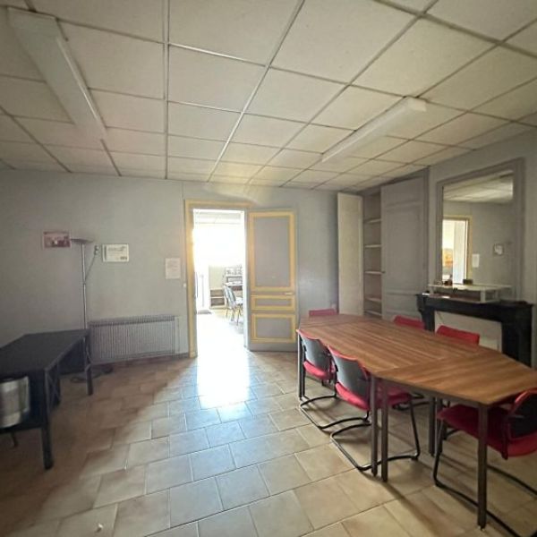 
Local commercial à louer - 75 m² - ROUEN
