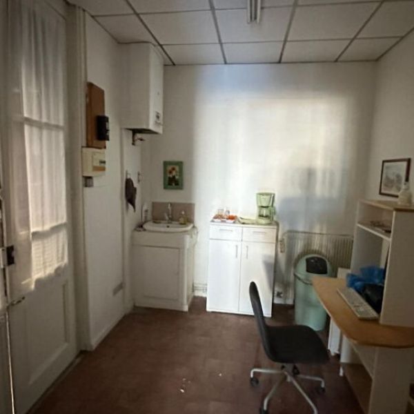 
Local commercial à louer - 75 m² - ROUEN
