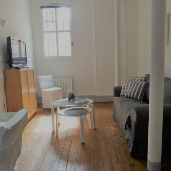 
APPARTEMENT MEUBLÉ T2 - 33M² - HYPER CENTRE
