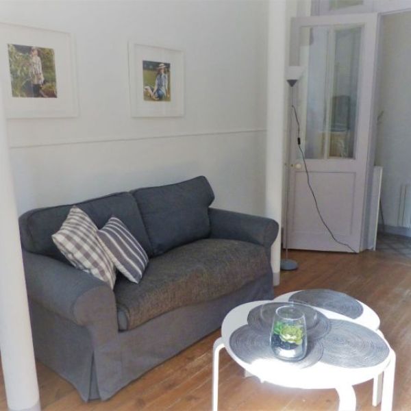 
APPARTEMENT MEUBLÉ T2 - 33M² - HYPER CENTRE
