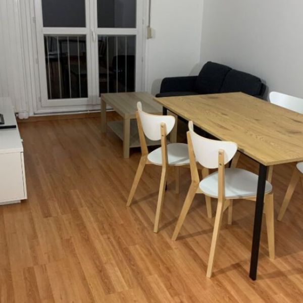 
APPARTEMENT MEUBLÉ DE TYPE 2 BIS AVEC PARKING - 50 M² - ROUEN BOULINGRIN - REF 4631
