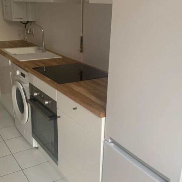 
APPARTEMENT MEUBLÉ DE TYPE 2 BIS AVEC PARKING - 50 M² - ROUEN BOULINGRIN - REF 4631
