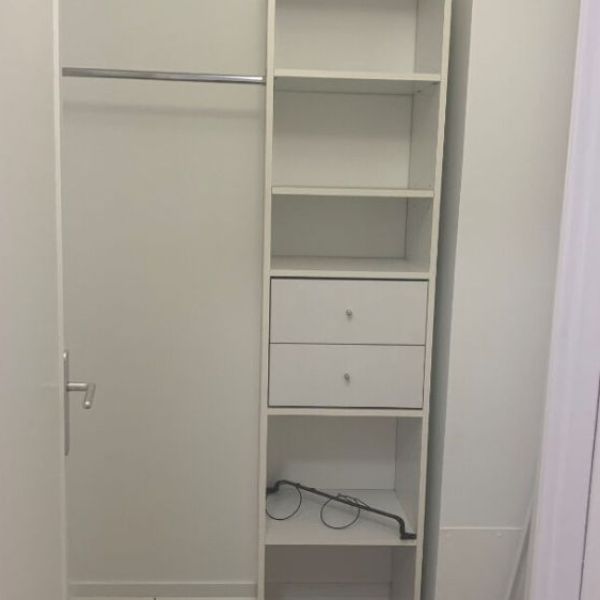 
APPARTEMENT MEUBLÉ DE TYPE 2 BIS AVEC PARKING - 50 M² - ROUEN BOULINGRIN - REF 4631
