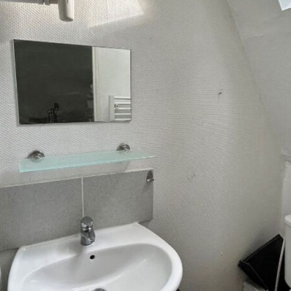 
STUDIO MEUBLE - 17M² - PRÉFECTURE - REF 0076
