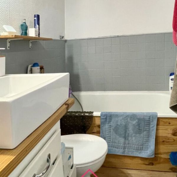 
Maison de ville 4 pièces - Cour & Cave - Le Petit Quevilly
