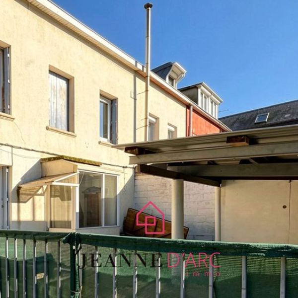 
Maison de ville 4 pièces - Cour & Cave - Le Petit Quevilly
