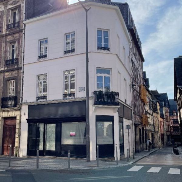 
APPARTEMENT DE TYPE 1 MEUBLÉ ROUEN CENTRE
