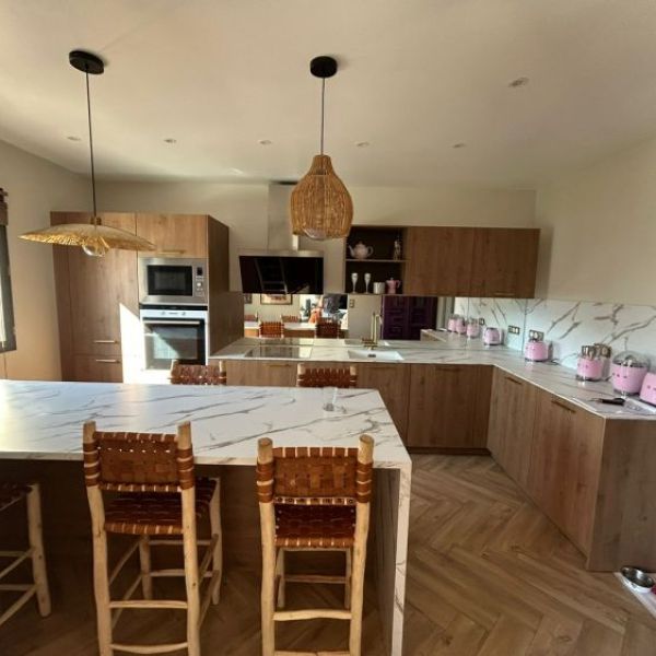 
maison avec piscine à vendre à st Hellier

