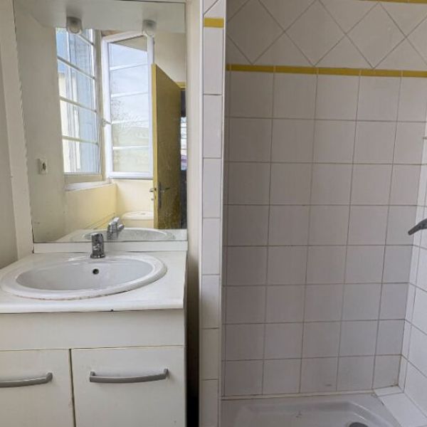 
Appartement Rouen 2 pièce(s) 25 m2 + Parking / Jardin des Plantes
