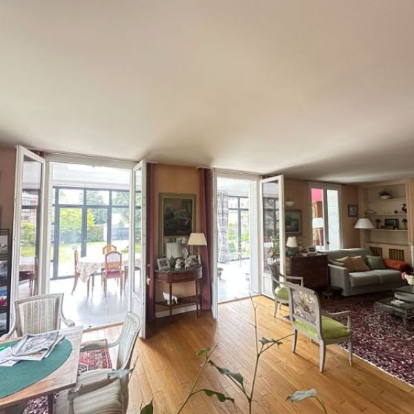 Charmante maison de 202M2 à Bihorel