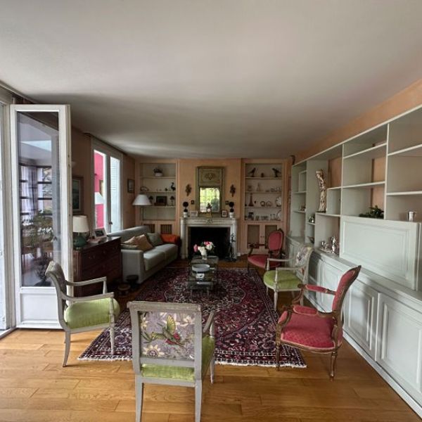 Charmante maison de 202M2 à Bihorel