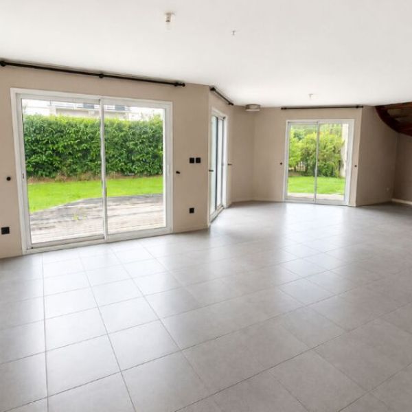 MAISON ARCHITECTE BOIS-GUILLAUME - REF 4646