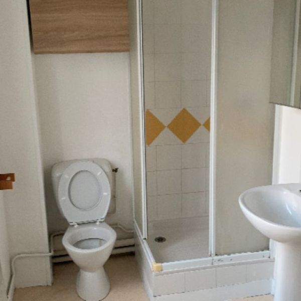 
APPARTEMENT T1 BIS MEUBLÉ  - ROUEN PREFECTURE - REF  3103
