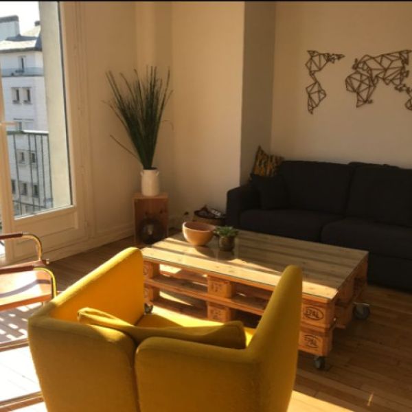 
APPARTEMENT TYPE 3 - CENTRE VILLE - 64M² - REF 4518
