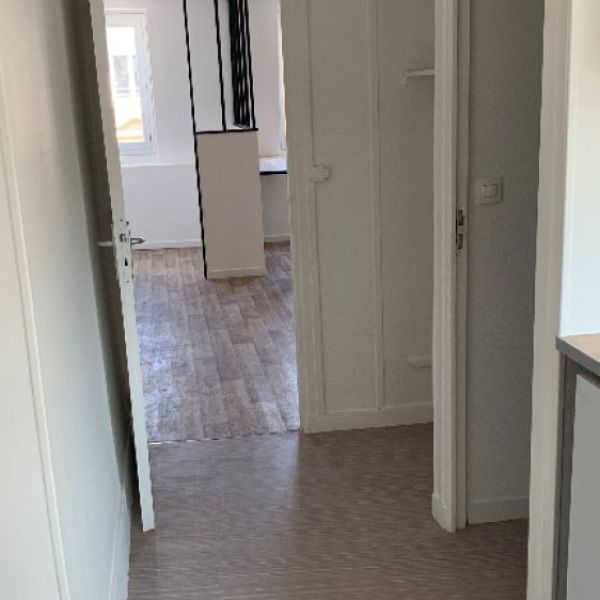 
APPARTEMENT DE TYPE T1 BIS - CENTRE VILLE DE ROUEN - 32M² - REF 3976

