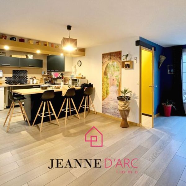 
Maison Oissel F4 AU CALME - Jardin - Parking

