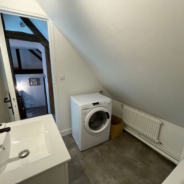 
APPARTEMENT TYPE 2 MEUBLE ROUEN GARE REF - 4861
