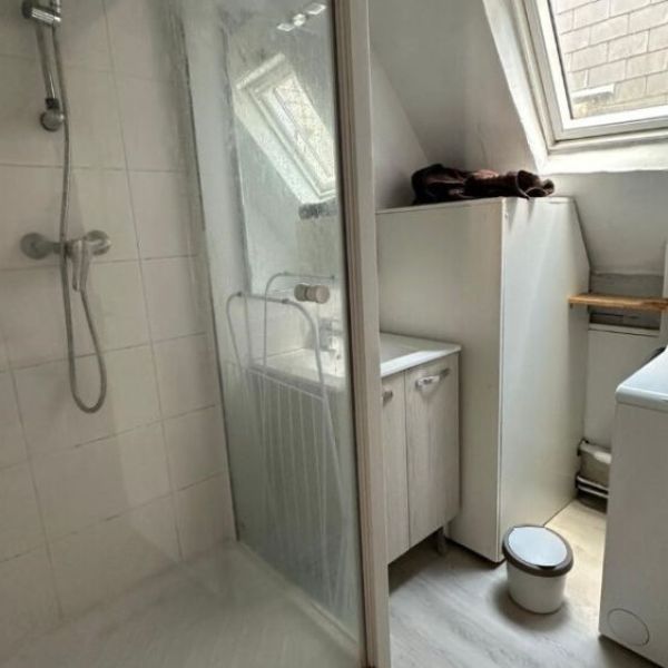 
APPARTEMENT T1 MEUBLÉ SECTEUR HOTEL DE VILLE

