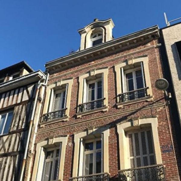 
APPARTEMENT DE TYPE 1 MEUBLÉ SQUARE VERDREL - REF 2939
