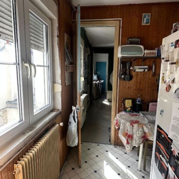 
APPARTEMENT T3 LOUE - A RENOVER - QUARTIER BEAUVOISINE - 57M²
