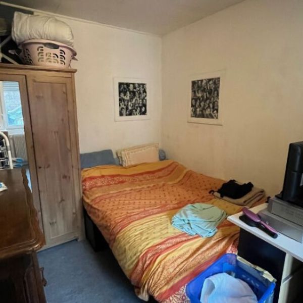 
APPARTEMENT T3 LOUE - A RENOVER - QUARTIER BEAUVOISINE - 57M²
