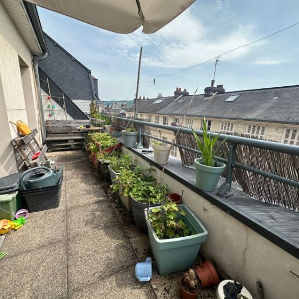 
Appartement T3 de 78 m² avec terrasse, cave et parking ! Rouen
