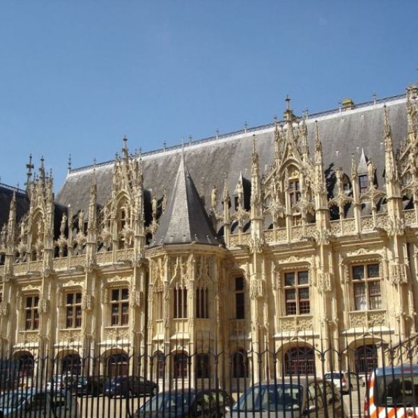 
APPARTEMENT T2 45m² MEUBLÉ  -  ROUEN PALAIS JUSTICE - REF 1403
