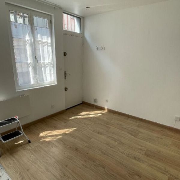
APPARTEMENT T1 BIS - 21.34 M² - SAINT NICAISE
