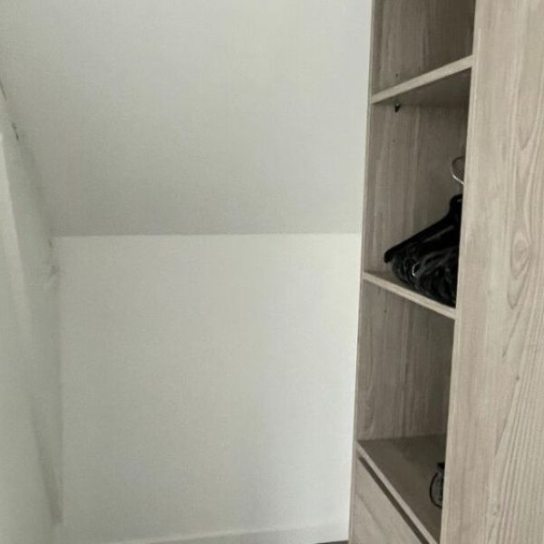 
APPARTEMENT DE TYPE 2 MEUBLÉ - 28 M² - PLACE SAINT MARC - REF 4398
