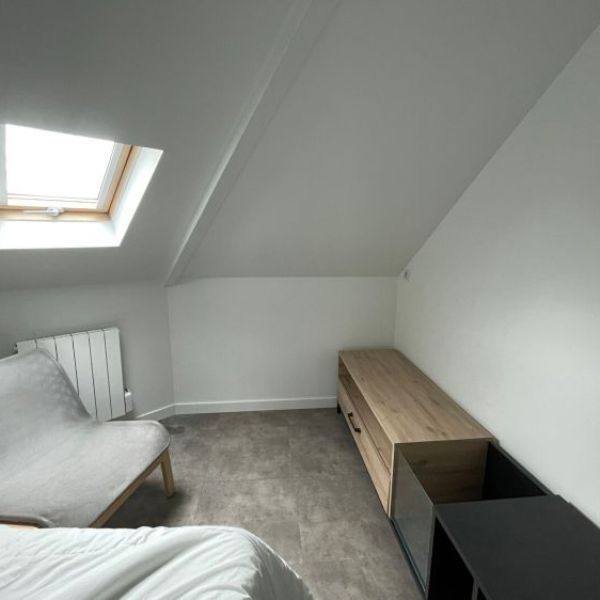 
APPARTEMENT MEUBLÉ DE TYPE 2 - PLACE SAINT MARC - 26 M²
