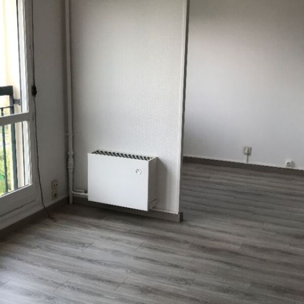 
APPARTEMENT DE TYPE 2  LES HAUTS DE ROUEN - REF 4636
