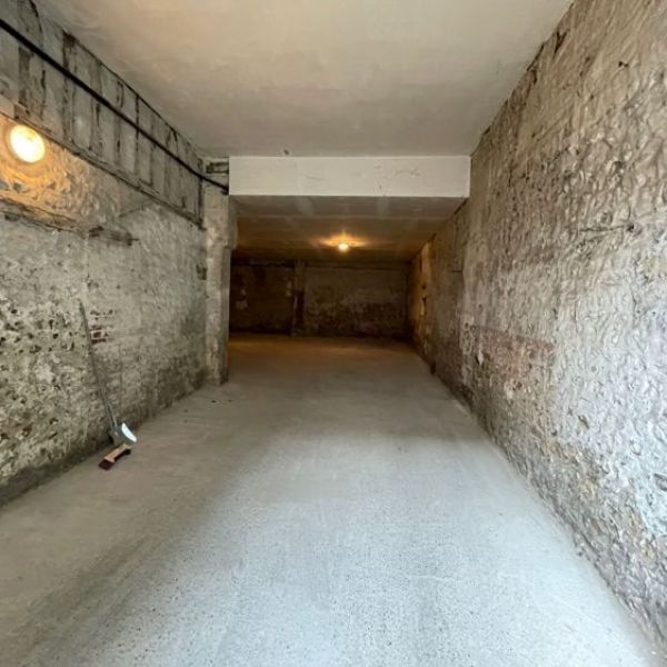 
PLACE DE PARKING COUVERTE POUR MOTO - ROUEN PRÉFECTURE - REF 4582
