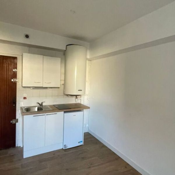 
APPARTEMENT T1 DE 32 m2 QUARTIER HOTEL DE VILLE - ROUEN - REF 5616
